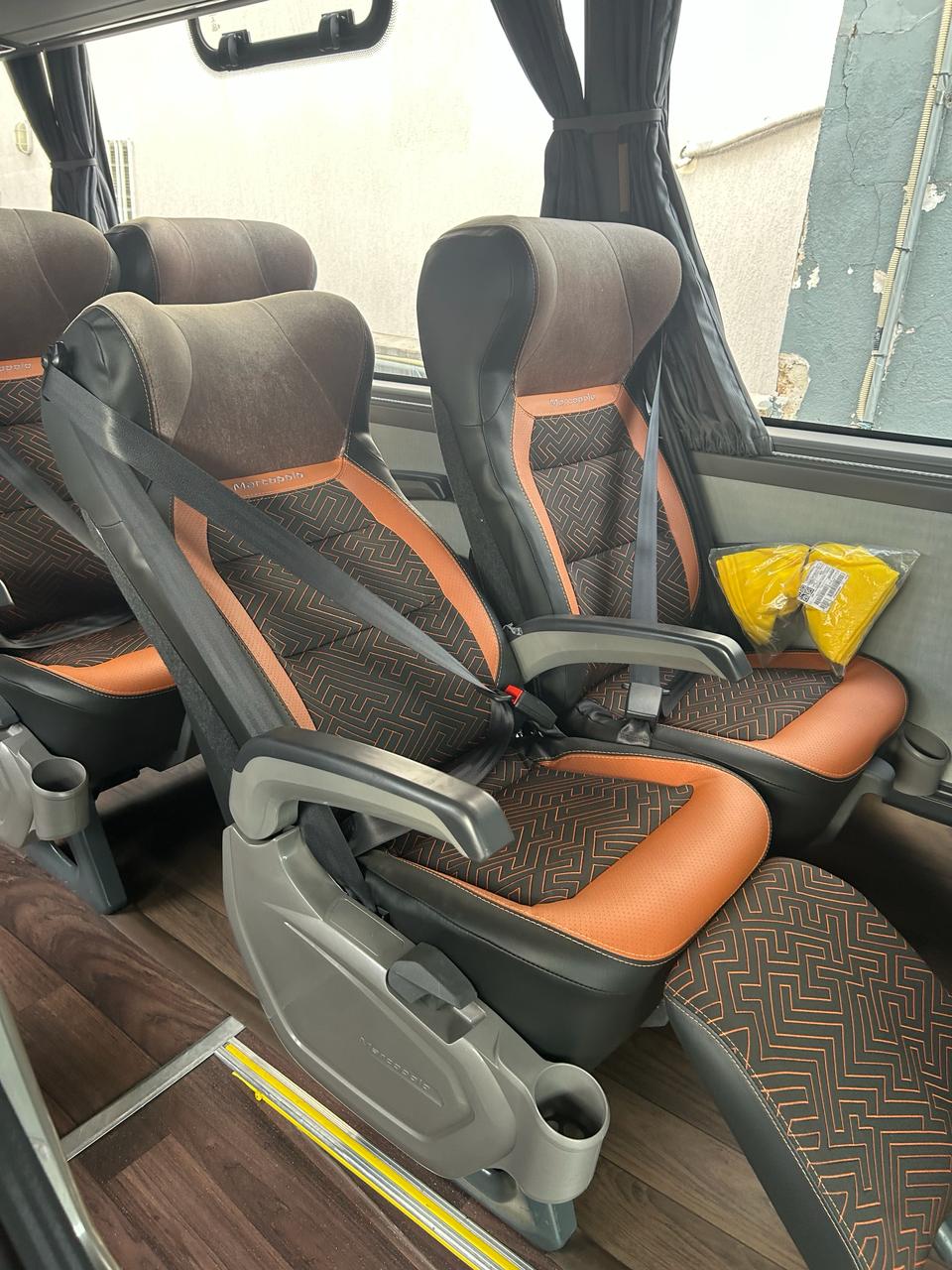 Interior 3